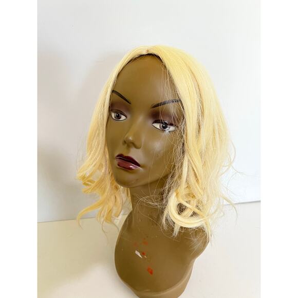 Women’s Short Platinum Blonde Bob Deep Wavy Wig Shoulder Length Synthetic Hair - Picture 4 of 13